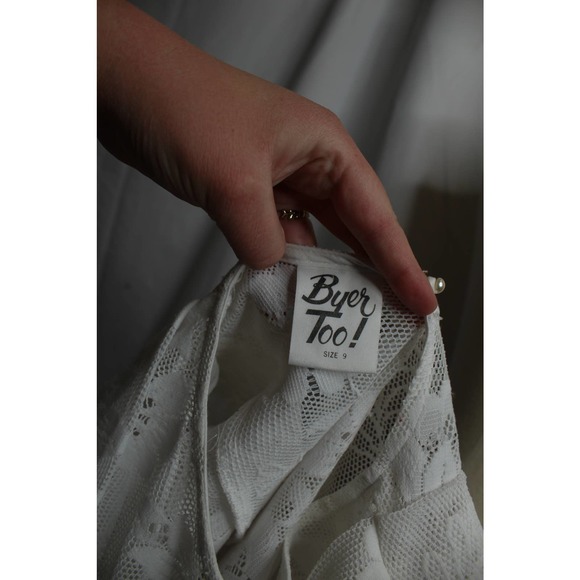 Vintage 80s/90s Reworked White Lace Pleated Top - Picture 7 of 8